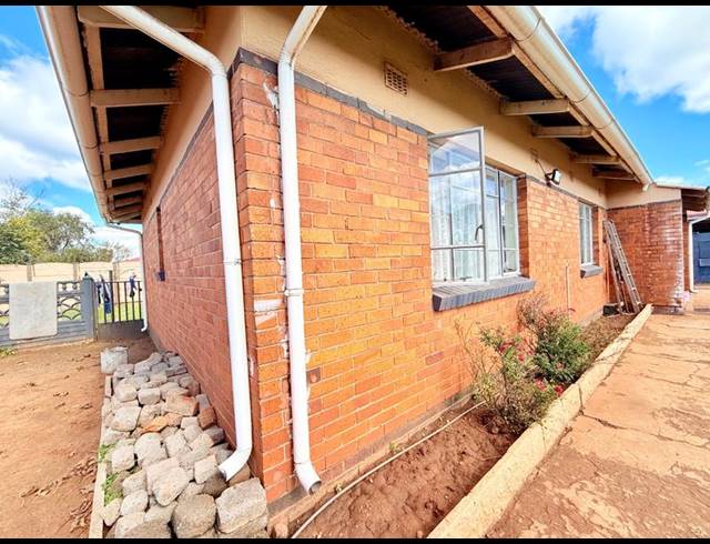 3 BEDROOM HOUSE FOR SALE IN VANDERBIJLPARK CW 6